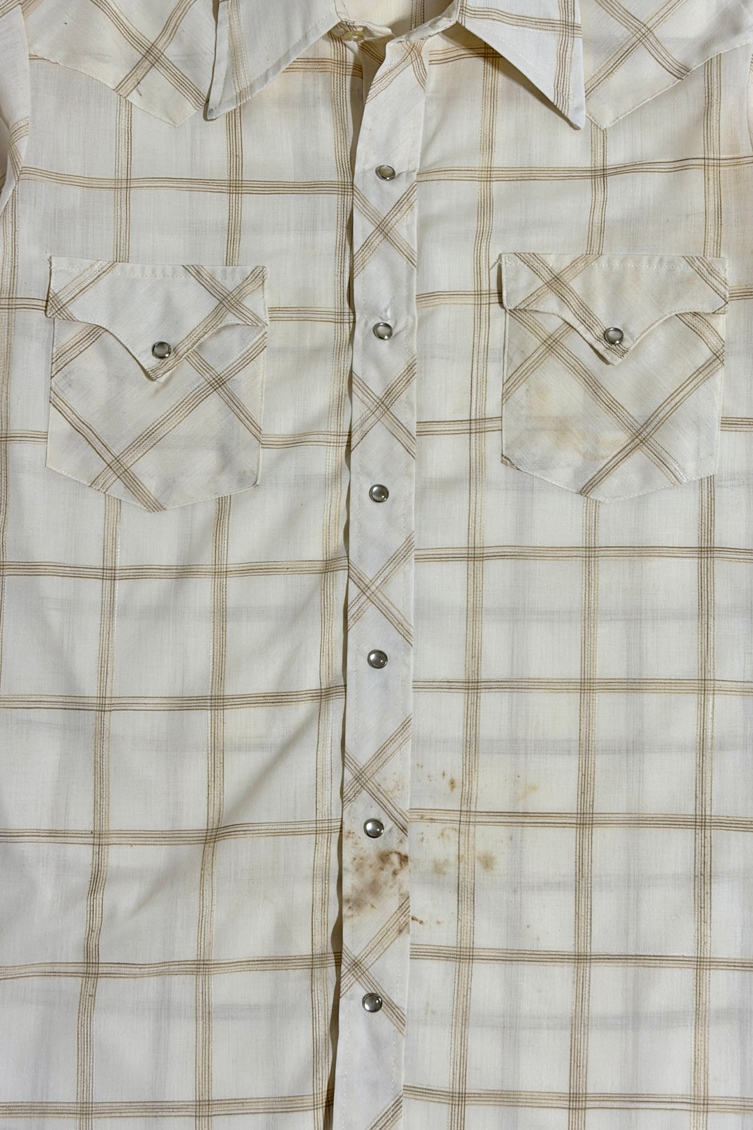 1980’S TEM TEX MADE IN USA THRASHED NEUTRAL CHECK WESTERN PEARL SNAP S/S B.D. SHIRT MEDIUM