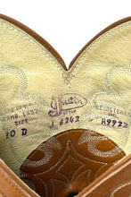 Cargar imagen en el visor de la galería, 1980’S JUSTIN MADE IN USA TAN POINTED TOE LEATHER COWBOY BOOTS 10
