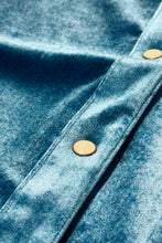 Cargar imagen en el visor de la galería, 1980’S VELVET WESTERN PEARL SNAP L/S B.D. SHIRT SMALL
