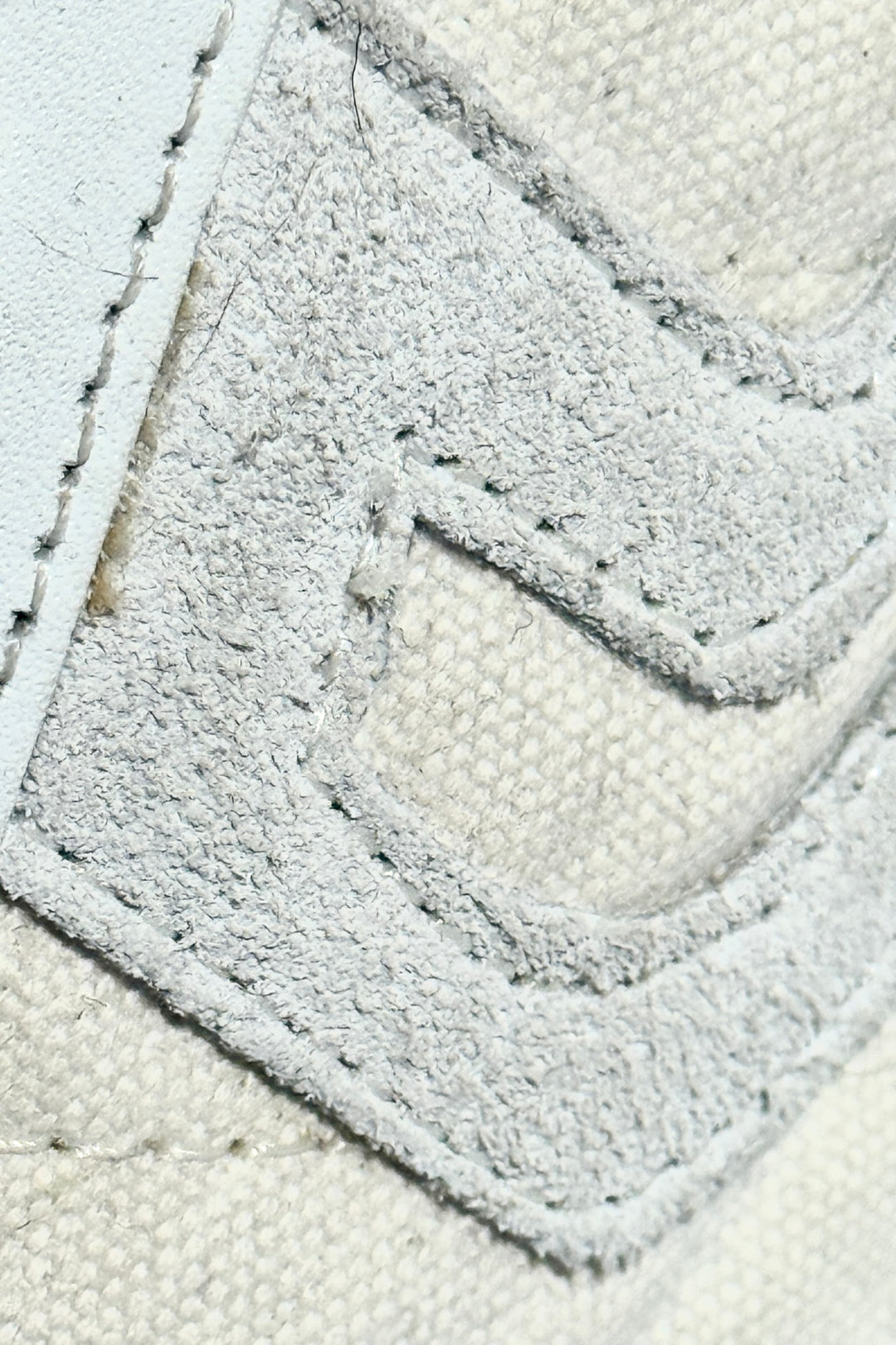 1980’S TRAX HIGH TOP LEATHER BASKETBALL SHOES 11