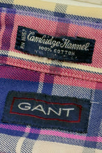 Cargar imagen en el visor de la galería, 1990’S GANT MADE IN USA PLAID CAMBRIDGE FLANNEL L/S B.D. SHIRT X-LARGE
