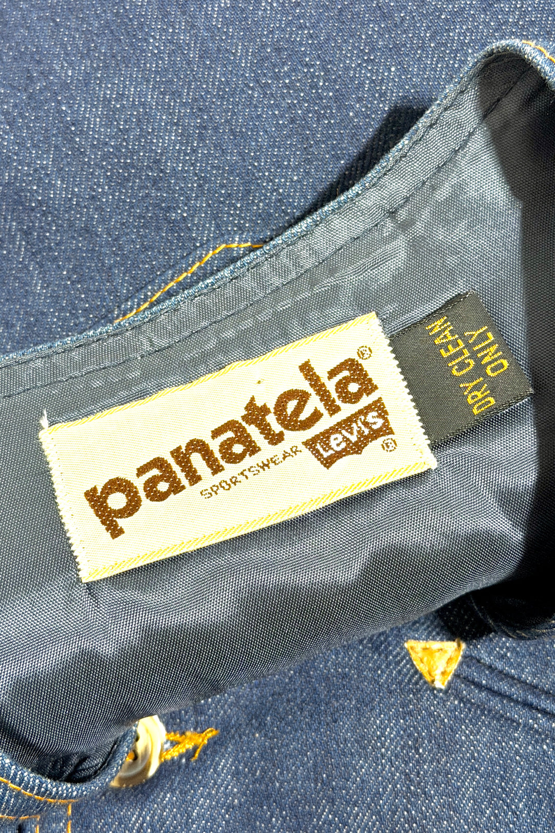 1970’S LEVI’S PANATELA MADE IN USA RAW DENIM WESTERN VEST LARGE