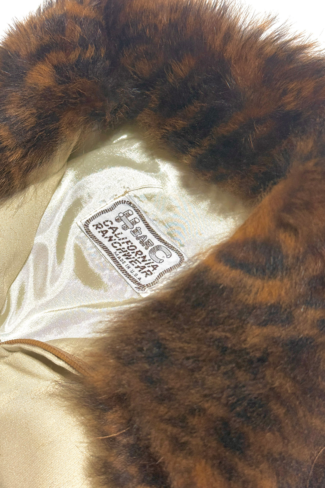 1970’S MASK X H BAR C MADE IN USA CROPPED REMOVABLE LEOPARD PRINT DYED SHEARLING COLLAR NORMANDE COW PRINT YOKE WESTERN BOMBER JACKET X-LARGE