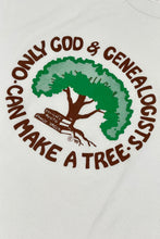 Load image into Gallery viewer, 1990’S FAMILY TREE MADE IN USA SINGLE STITCH T-SHIRT MEDIUM
