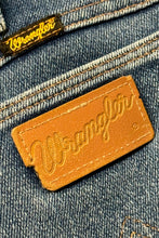 Load image into Gallery viewer, 1980’S WRANGLER MADE IN USA 947 WESTERN DENIM JEANS 34 X 30
