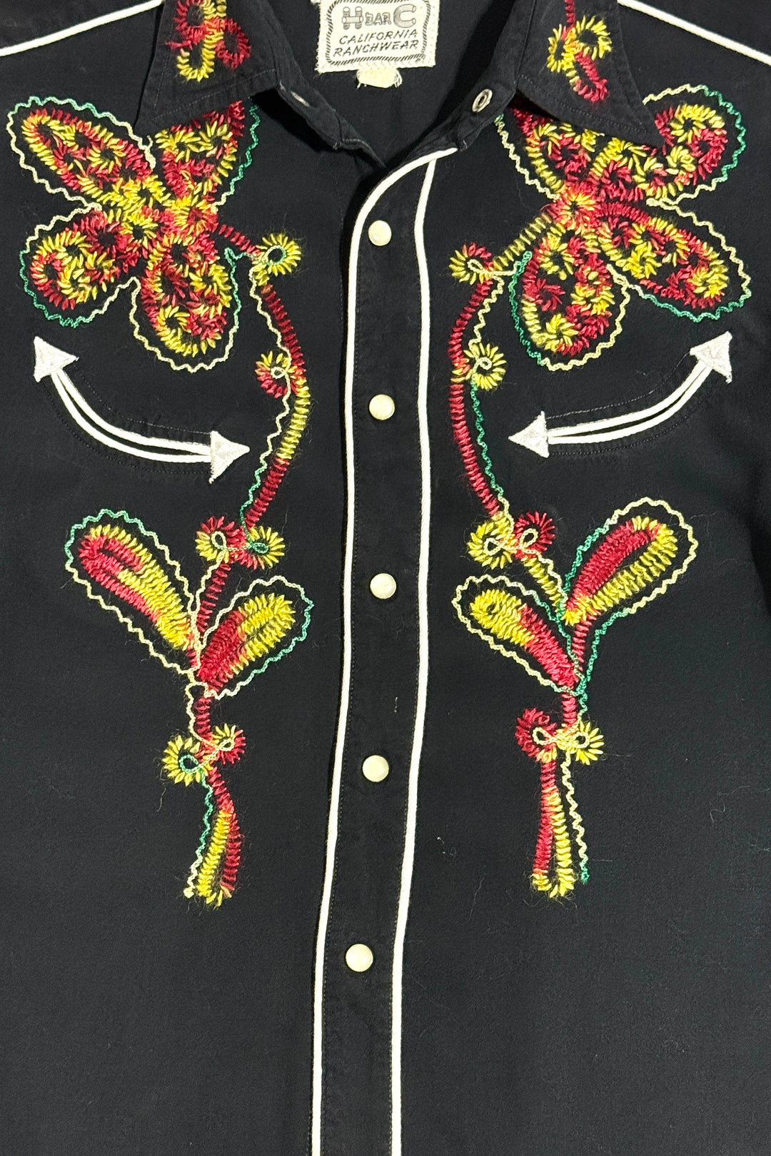 1950’S H BAR C MADE IN USA CHAINSTITCHED SMILE POCKET GABARDINE WESTERN PEARL SNAP L/S B.D. SHIRT MEDIUM