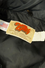 Load image into Gallery viewer, 1970’S COMFY MADE IN USA CROPPED WESTERN GOOSE DOWN JACKET LARGE
