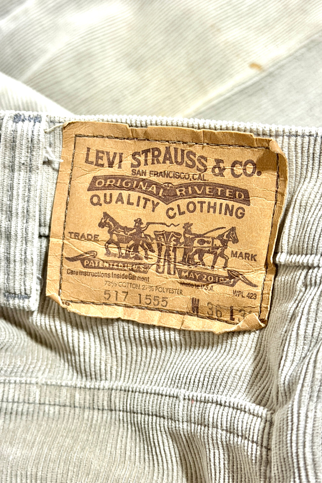 1970’S LEVI’S 517 MADE IN USA THRASHED &amp; FADED LIGHT GRAY CORDUROY BOOTCUT WESTERN PANTS 34 X 30