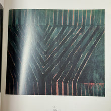 Cargar imagen en el visor de la galería, FRANK STELLA ART BOOK
