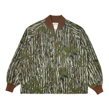 Load image into Gallery viewer, 1980’S WALLS MADE IN USA CROPPED REALTREE CANVAS JACKET X-LARGE
