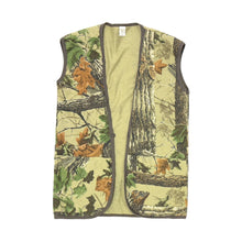 Load image into Gallery viewer, 1970’S REALTREE MADE IN USA JERSEY VEST MEDIUM
