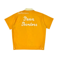 Cargar imagen en el visor de la galería, 1960’S PENN POINTERS MADE IN USA CROPPED CHAINSTITCHED LETTER S/S B.D. BOWLING SHIRT LARGE
