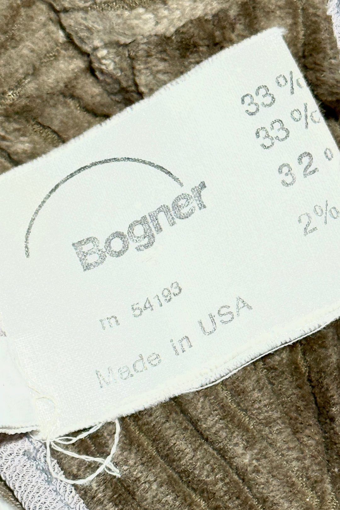 1970’S BOGNER MADE IN USA WIDE WALE CORDUROY FLARED SKI PANTS 36 X 30