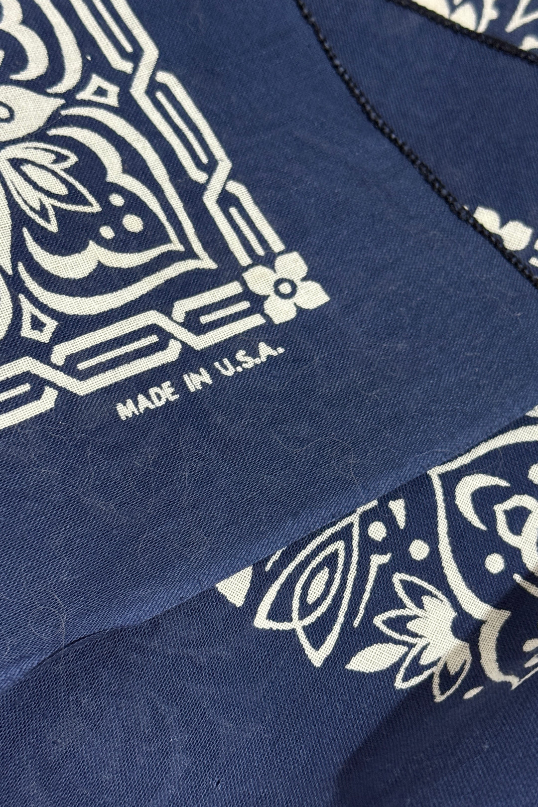 1990’S SANTA FE BUCKAROO BALL MADE IN USA SELVEDGE PAISLEY BANDANA