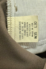 Load image into Gallery viewer, 1980’S LEVI’S MADE IN USA STAPREST 517 WESTERN BOOTCUT PANTS 34 X 30
