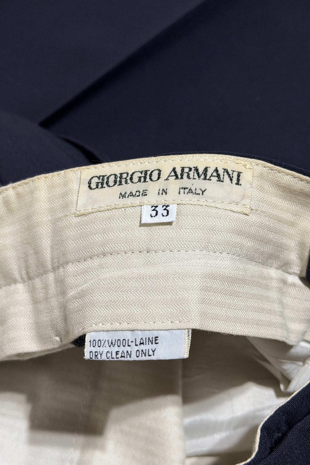 1980’S GIORGIO ARMANI MADE IN ITALY NAVY BLUE WOOL HIGH WAISTED PLEATED TROUSER PANTS 32 X 34