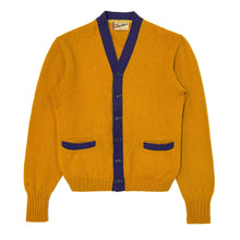 Load image into Gallery viewer, 1940’S BRENTWOOD SPORTSWEAR MADE IN USA CROPPED CONTRAST VIRGIN WOOL CARDIGAN SWEATER SMALL
