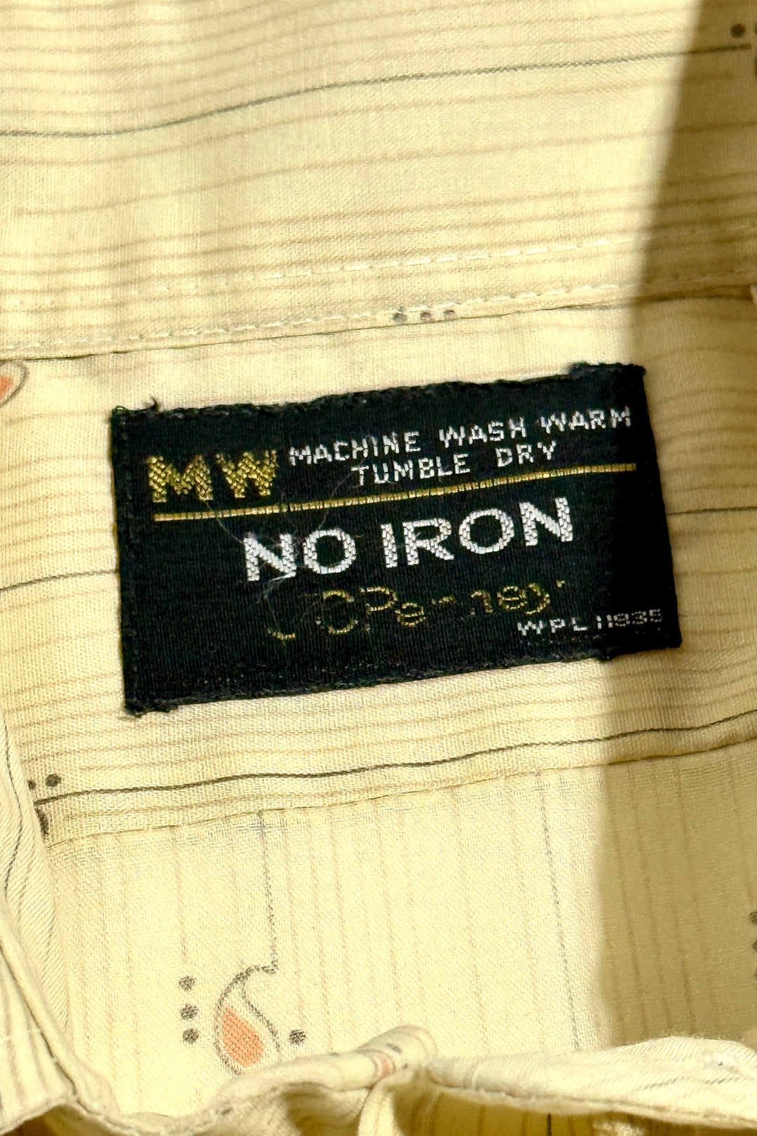 1970’S PENNEY’S MADE IN USA CROPPED PAISLEY STRIPED PRINT S/S B.D. SHIRT MEDIUM