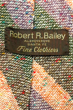 Cargar imagen en el visor de la galería, 1960’S ROBERT BAILEY MADE IN USA STRIPED WOOL HANDMADE NECK TIE
