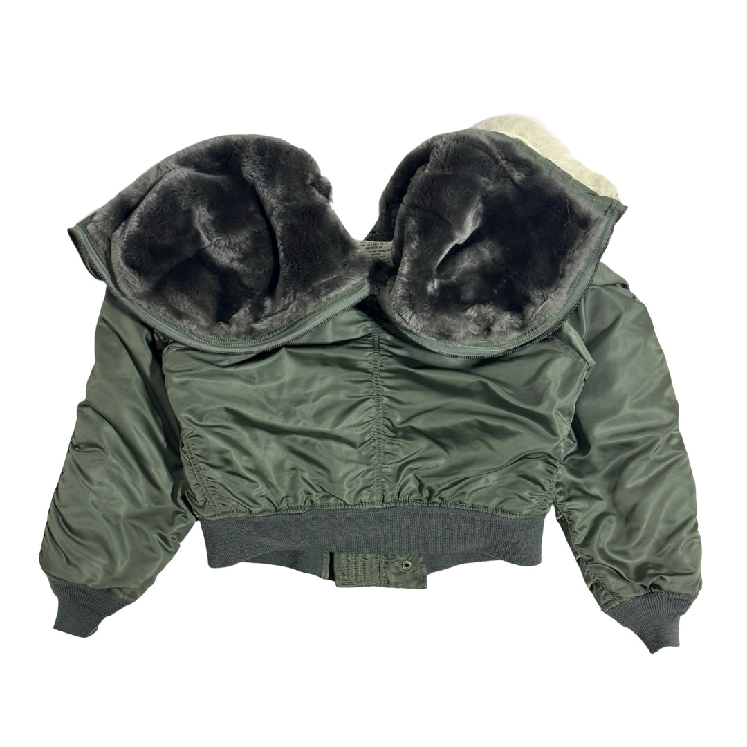 1980’S ALPHA INDUSTRIES MADE IN USA  AIR FORCE N-2B CROPPED PILOTS JACKET MEDIUM