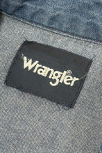 Load image into Gallery viewer, 1990’S WRANGLER MADE IN USA DARK WASH WESTERN DENIM PEARL SNAP L/S B.D. SHIRT XXL
