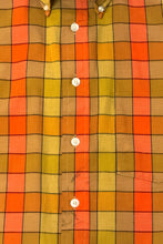 Load image into Gallery viewer, 1960’S KING’S ROAD MADE IN USA PLAID L/S B.D. SHIRT MEDIUM
