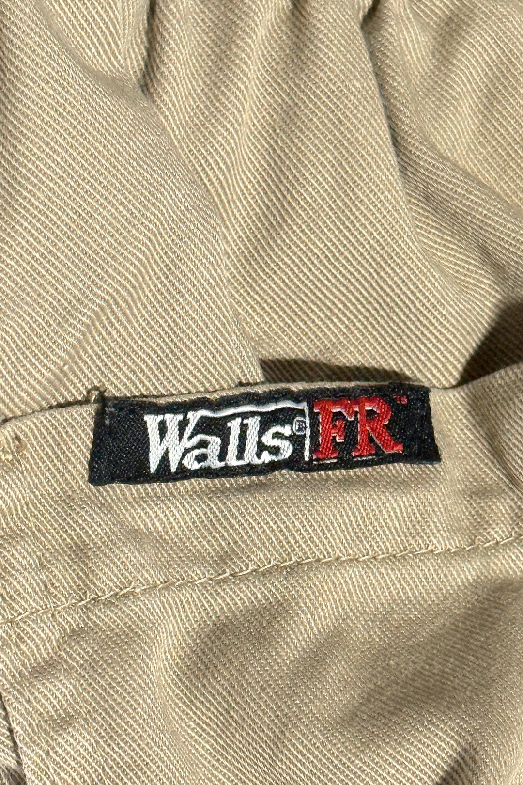 1990’S WALLS MADE IN USA THRASHED AND FADED KHAKI TWILL COVERALLS MEDIUM