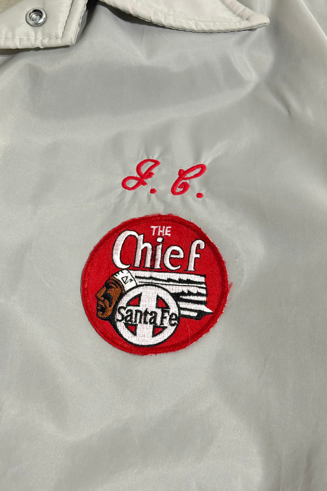 1970’S SANTA FE RAILWAYS MADE IN USA CROPPED “THE CHIEF” TRAIN RAILROAD COACHES JACKET LARGE
