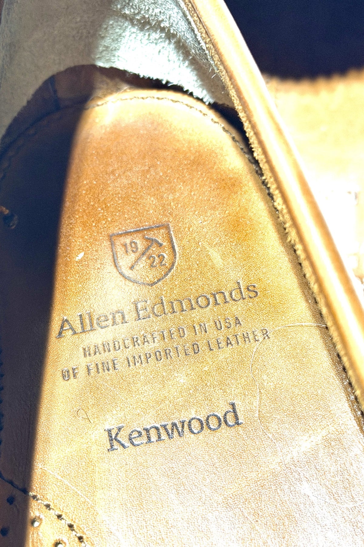 Allen Edmonds Kenwood made in USA tan leather penny loafers 10