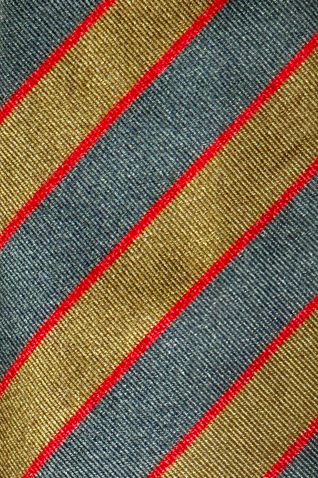 1980’S JOHN COMFORT MADE IN ENGLAND 100% ITALIAN SILK STRIPED NECKTIE