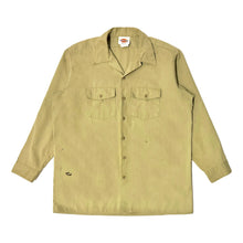 Load image into Gallery viewer, 1990’S DICKIES MADE IN USA KHAKI L/S B.D. WORK SHIRT X-LARGE
