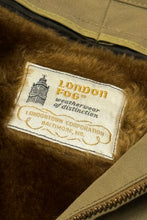 Load image into Gallery viewer, 1970’S LONDON FOG MADE IN USA SHERPA ZIP OUT LINER CROPPED ZIP JACKET LARGE
