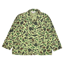 Load image into Gallery viewer, 1970’S SEAWAY CROPPED SELVEDGE DUCK CAMO HUNTING JACKET X-LARGE
