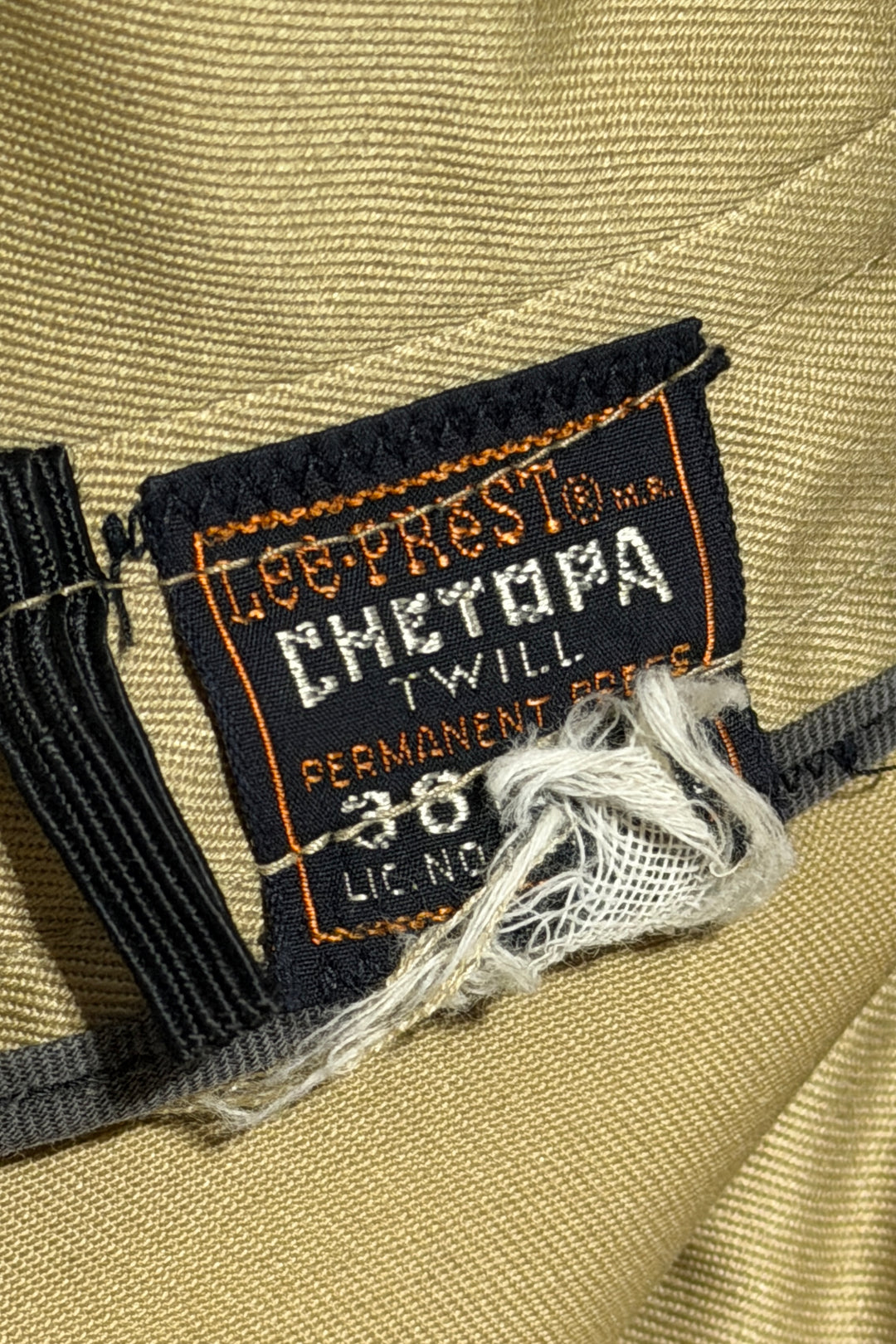 1960’S LEE CHETOPA TWILL MADE IN USA CROPPED CHAINSTITCHED KHAKI “CHAMPION SPARK PLUGS” WORK WEAR GARAGE JACKET LARGE