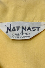 Load image into Gallery viewer, 1950’S NAT NAST MADE IN USA CHAINSTITCHED CROPPED LOOP COLLAR S/S B.D. BOWLING SHIRT SMALL

