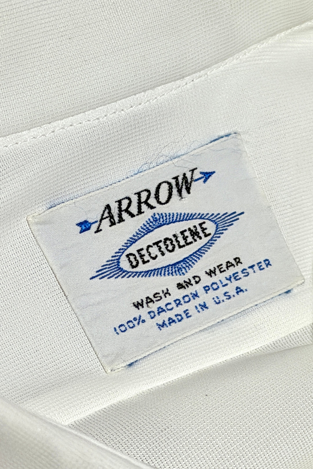 1960’S ARROW UNION MADE IN USA DECTOLENE WHITE KNIT DRAPEY DRESS SHIRT LARGE