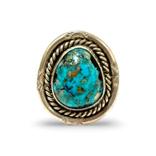 Load image into Gallery viewer, 1980’S ROPE BORDER BIG TURQUOISE CHUNK .925 STERLING SILVER RING SIZE 7
