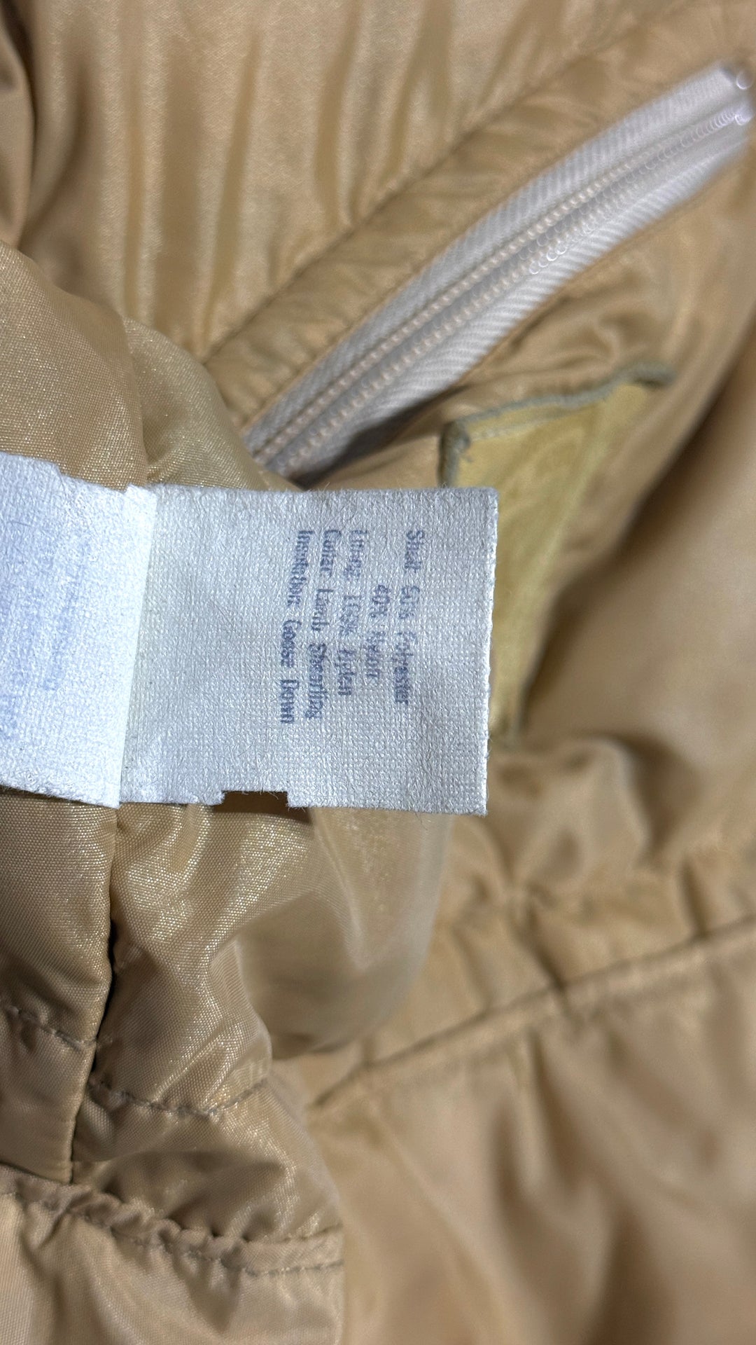 1980’S THE WESTERN MOUNTAIN OUTFITTER (EX ROCKY MOUNTAIN FEATHERBED) MADE IN USA CROPPED WESTERN REAL LAMB LEATHER YOKE QUILTED GOOSE DOWN FILLED REAL LAMB SHEARLING COLLAR PEARL SNAP JACKET LARGE