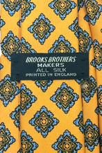 Cargar imagen en el visor de la galería, 1960’S BROOKS BROTHERS MAKERS MADE IN ENGLAND 100% ITALIAN SILK HANDMADE TIE
