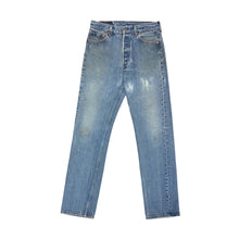 Load image into Gallery viewer, 1990’S LEVI’S 501 STRAIGHT LEG FADED LIGHT WASH DENIM JEANS 28 X 32
