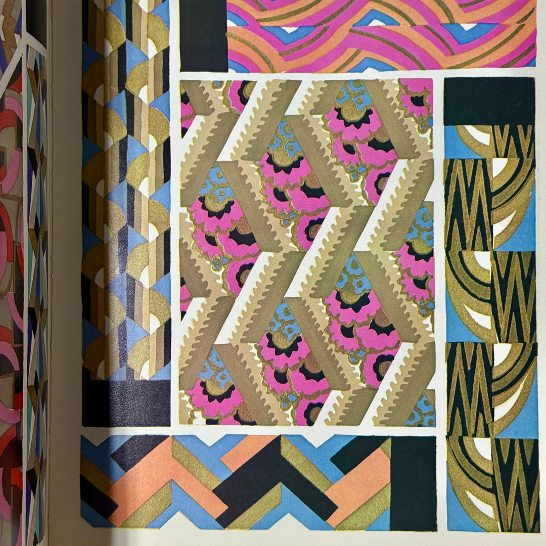 ART DECO DESIGNS IN COLOR FIRST EDITION BOOK