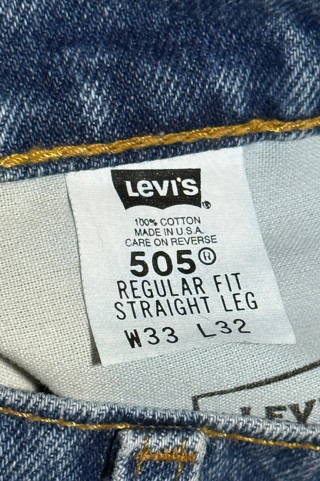 1990’S LEVI’S 505 MADE IN USA FADED LIGHT WASH STRAIGHT LEG DENIM JEANS 30 X 32