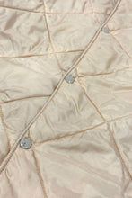 Cargar imagen en el visor de la galería, 1960’S QUILTED MADE IN USA CROPPED THERMAL MILITARY LINER JACKET LARGE
