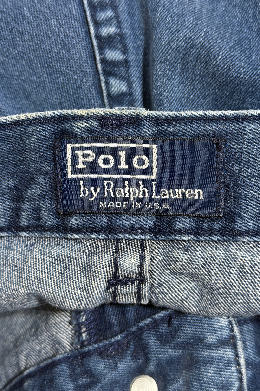1990’S POLO RALPH LAUREN MADE IN USA FADED MEDIUM WASH DENIM 8.5” SHORTS 36