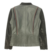 Load image into Gallery viewer, 1970’S AMF HARLEY DAVIDSON PANELED CROPPED LEATHER JACKET SMALL
