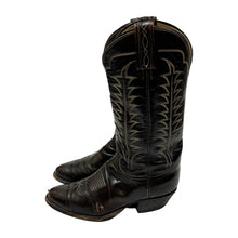 Load image into Gallery viewer, 1970’S TONY LAMA MADE IN USA THRASHED LEATHER COWBOY BOOTS 8
