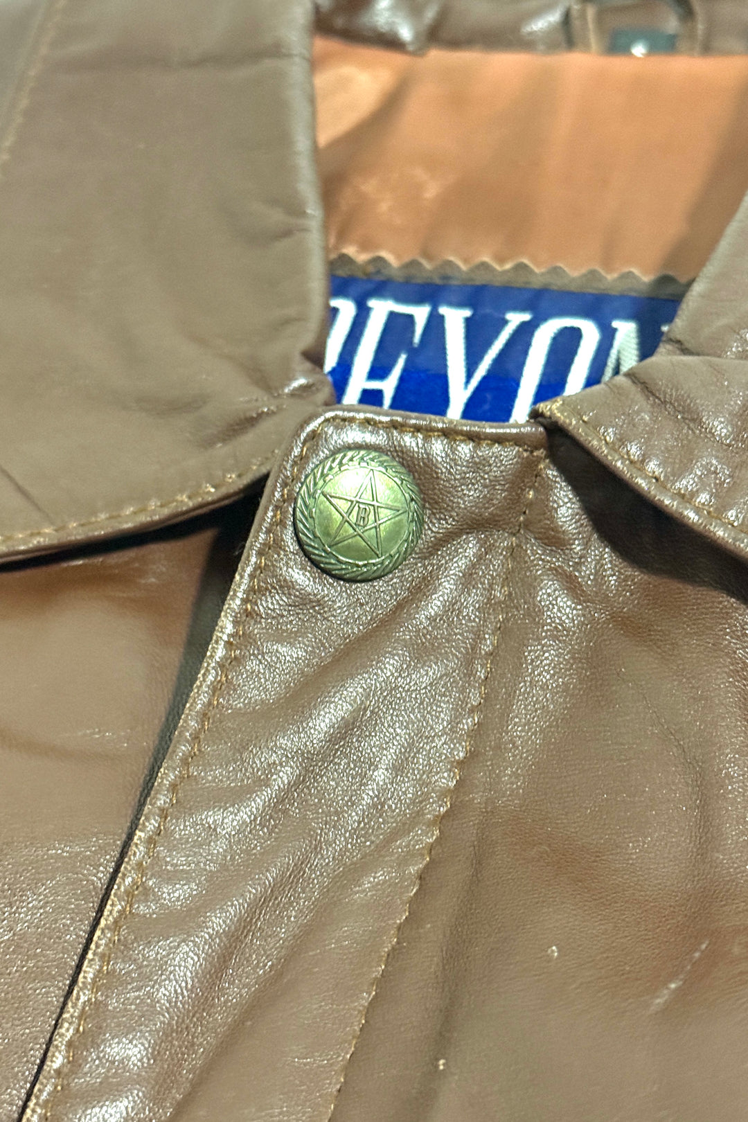 1980’S BEYOND LEATHER MADE IN USA CROPPED BROWN BOMBER JACKET LARGE