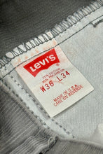 Load image into Gallery viewer, 1980’S LEVI’S 505 MADE IN USA CORDUROY STRAIGHT FIT PANTS 34 X 34
