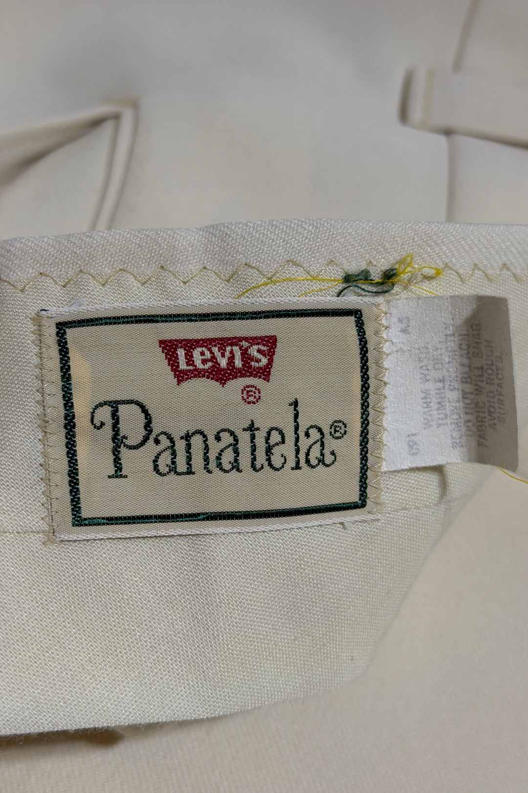 1970’S LEVI’S PANATELA MADE IN USA CREAM FLARED LEG FROG POCKET DISCO PANTS 34 X 30