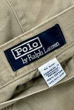 Load image into Gallery viewer, 1990’S POLO RALPH LAUREN PLEATED CHINO SHORTS 38
